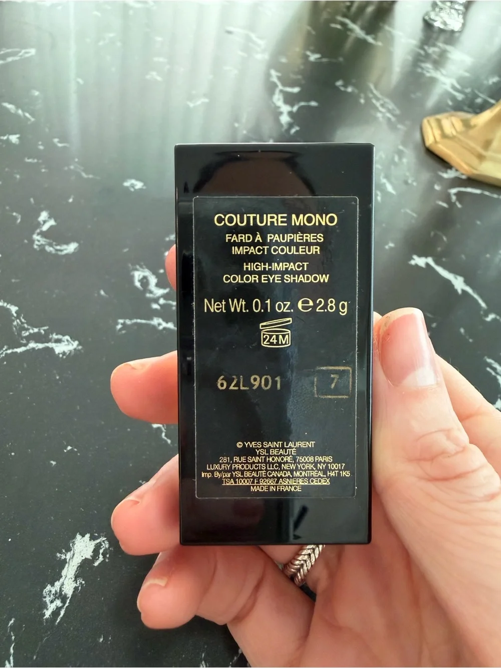 Yves Saint Laurent Violet Single-Pan Pressed Eyeshadow color 7